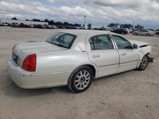 Photo 2 VIN: 1LNHM82V46Y619589 - LINCOLN TOWNCAR 