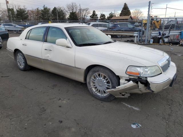 Photo 3 VIN: 1LNHM82V57Y617920 - LINCOLN TOWNCAR 