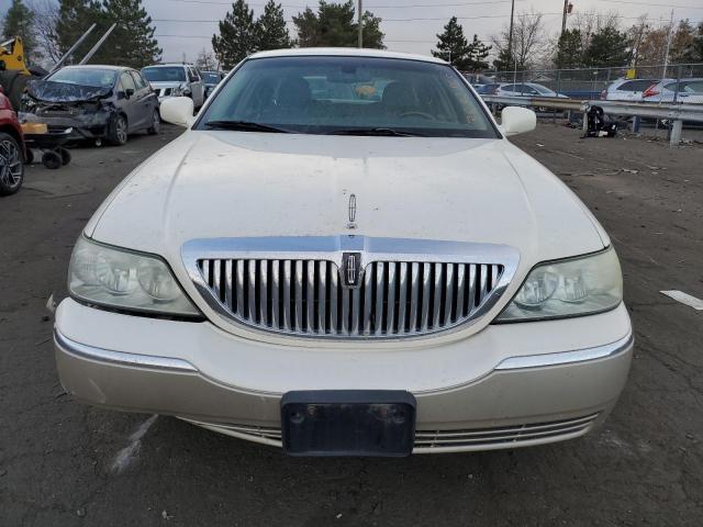 Photo 4 VIN: 1LNHM82V57Y617920 - LINCOLN TOWNCAR 