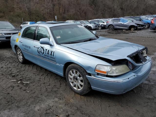 Photo 3 VIN: 1LNHM82V67Y618428 - LINCOLN TOWNCAR 