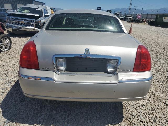 Photo 5 VIN: 1LNHM82V76Y620820 - LINCOLN TOWN CAR S 