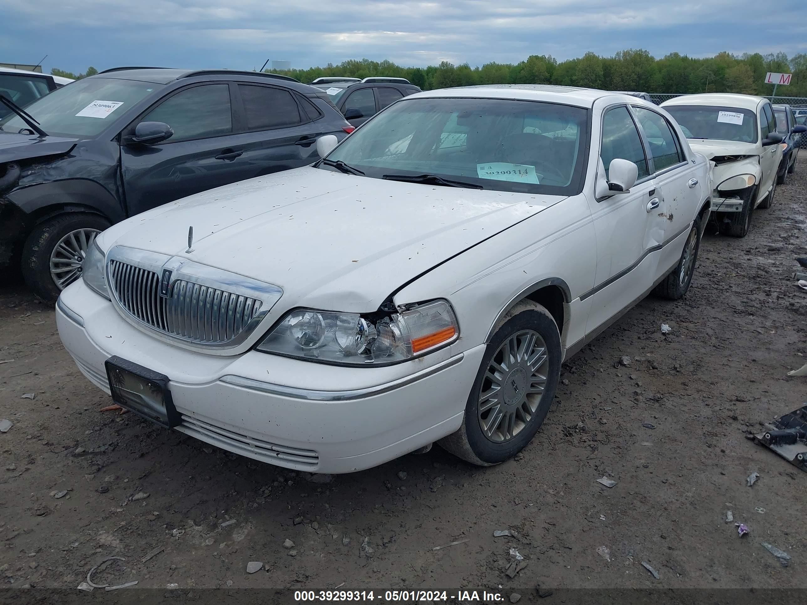 Photo 1 VIN: 1LNHM82V76Y624320 - LINCOLN TOWN CAR 