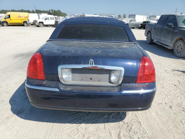 Photo 5 VIN: 1LNHM82V97Y600733 - LINCOLN TOWN CAR S 