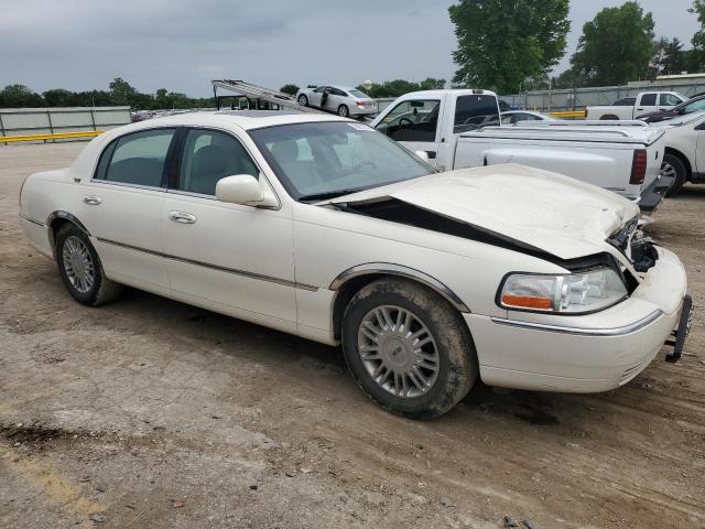 Photo 3 VIN: 1LNHM82VX7Y604466 - LINCOLN TOWNCAR 