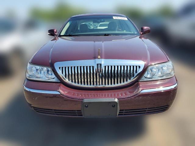 Photo 4 VIN: 1LNHM82VX7Y605438 - LINCOLN TOWNCAR 