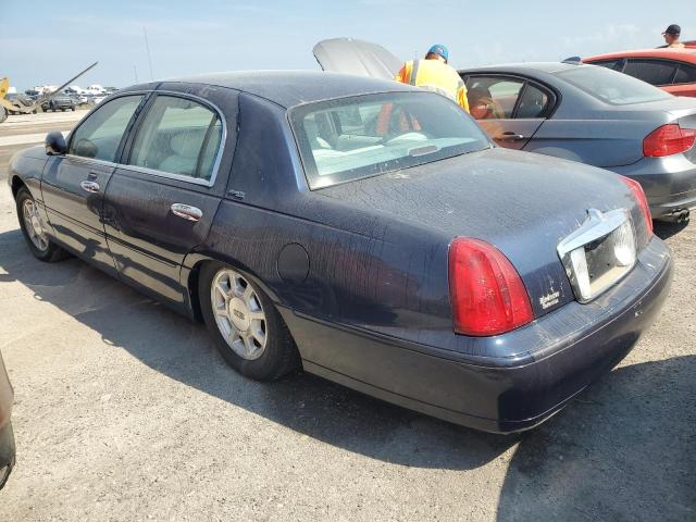 Photo 1 VIN: 1LNHM82W02Y658747 - LINCOLN TOWN CAR S 