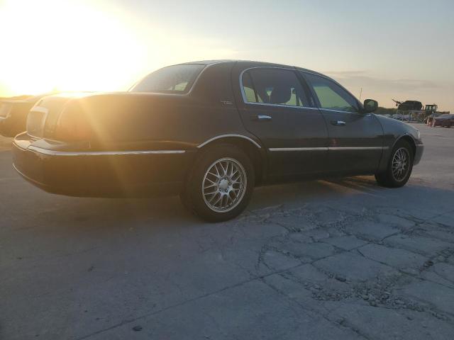 Photo 2 VIN: 1LNHM82W05Y629253 - LINCOLN TOWN CAR S 