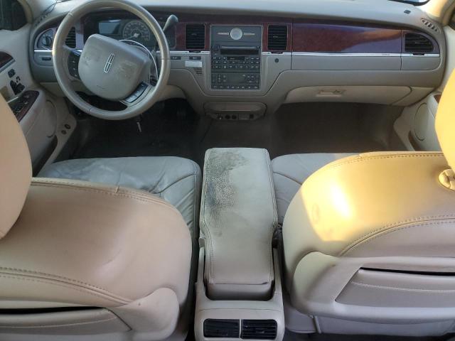 Photo 7 VIN: 1LNHM82W05Y629253 - LINCOLN TOWN CAR S 