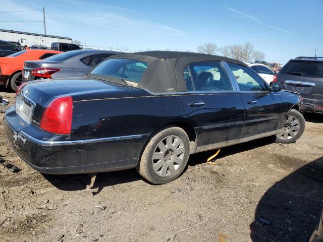 Photo 2 VIN: 1LNHM82W05Y668487 - LINCOLN TOWNCAR 