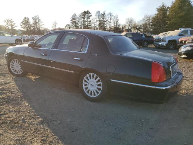 Photo 1 VIN: 1LNHM82W05Y670871 - LINCOLN TOWNCAR 