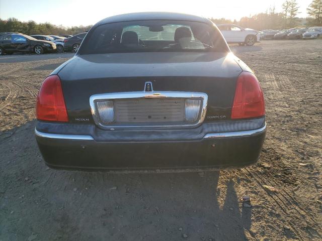 Photo 5 VIN: 1LNHM82W05Y670871 - LINCOLN TOWNCAR 