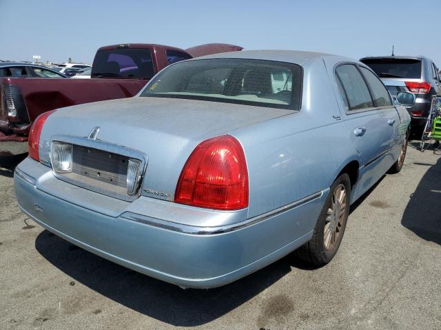 Photo 2 VIN: 1LNHM82W07Y606820 - LINCOLN TOWN CAR S 