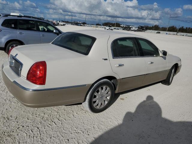 Photo 2 VIN: 1LNHM82W07Y613556 - LINCOLN TOWN CAR S 