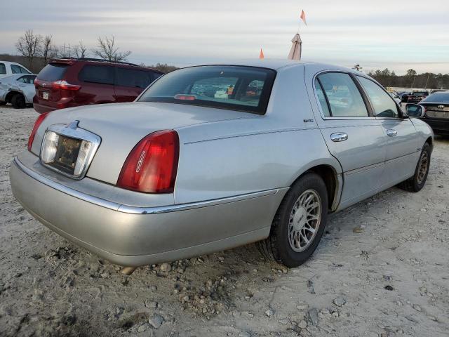 Photo 2 VIN: 1LNHM82W0XY626212 - LINCOLN TOWNCAR 