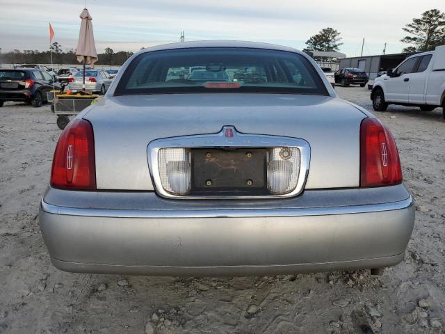 Photo 5 VIN: 1LNHM82W0XY626212 - LINCOLN TOWNCAR 