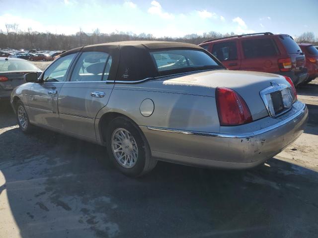 Photo 1 VIN: 1LNHM82W0XY691027 - LINCOLN TOWN CAR S 