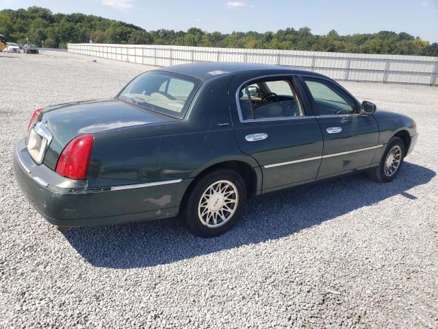 Photo 2 VIN: 1LNHM82W11Y648520 - LINCOLN TOWN CAR S 