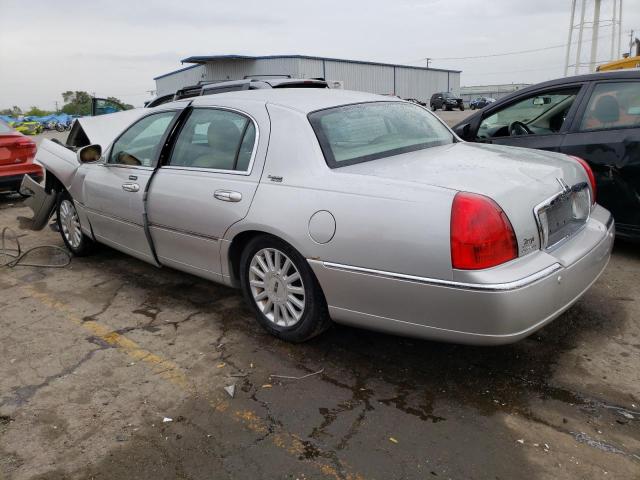 Photo 1 VIN: 1LNHM82W15Y615233 - LINCOLN TOWNCAR 