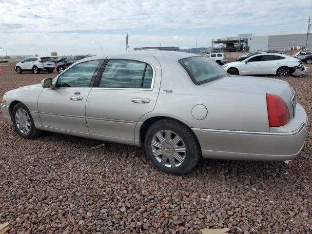 Photo 1 VIN: 1LNHM82W15Y671432 - LINCOLN TOWNCAR 