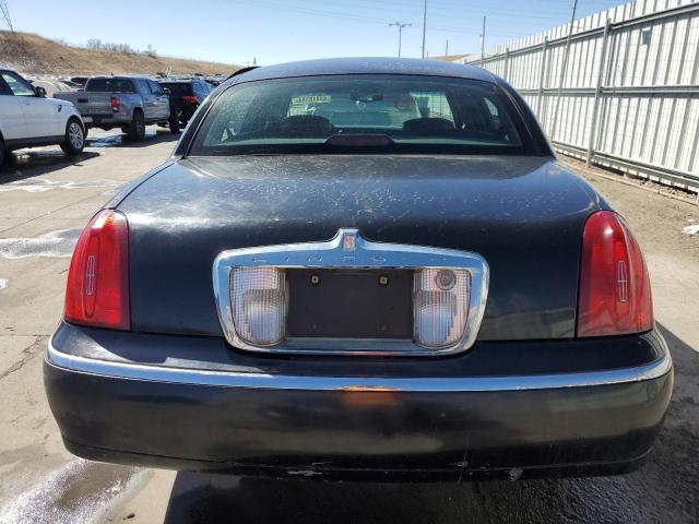 Photo 5 VIN: 1LNHM82W21Y695443 - LINCOLN TOWNCAR 