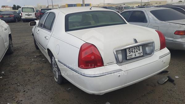 Photo 5 VIN: 1LNHM82W25Y663727 - LINCOLN TOWN CAR 