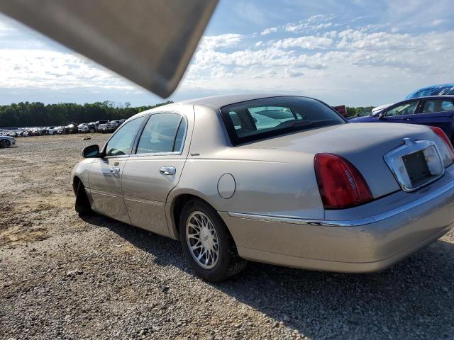 Photo 1 VIN: 1LNHM82W32Y654403 - LINCOLN TOWNCAR 