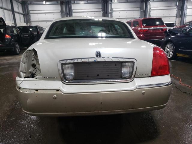 Photo 5 VIN: 1LNHM82W35Y618232 - LINCOLN TOWN CAR S 