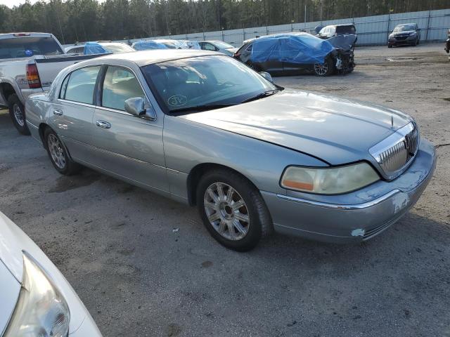 Photo 3 VIN: 1LNHM82W36Y607989 - LINCOLN TOWNCAR 