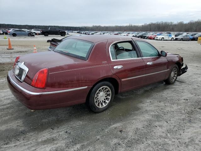 Photo 2 VIN: 1LNHM82W3YY867263 - LINCOLN TOWNCAR 