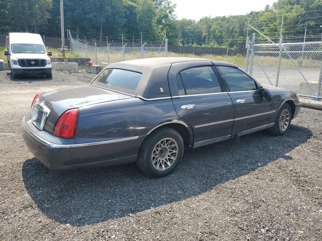 Photo 2 VIN: 1LNHM82W41Y608108 - LINCOLN TOWNCAR 