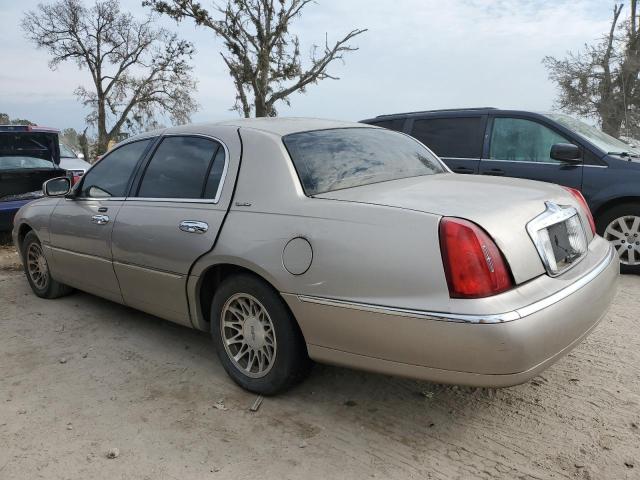 Photo 1 VIN: 1LNHM82W42Y658153 - LINCOLN TOWN CAR S 