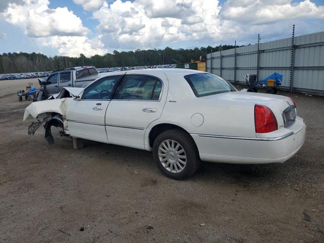 Photo 1 VIN: 1LNHM82W43Y642889 - LINCOLN TOWN CAR S 