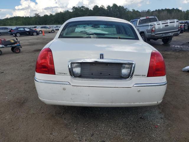 Photo 5 VIN: 1LNHM82W43Y642889 - LINCOLN TOWN CAR S 