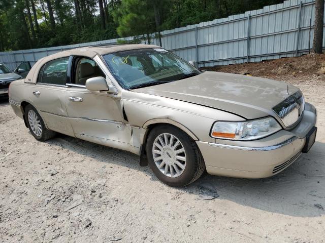 Photo 3 VIN: 1LNHM82W45Y658853 - LINCOLN TOWN CAR S 