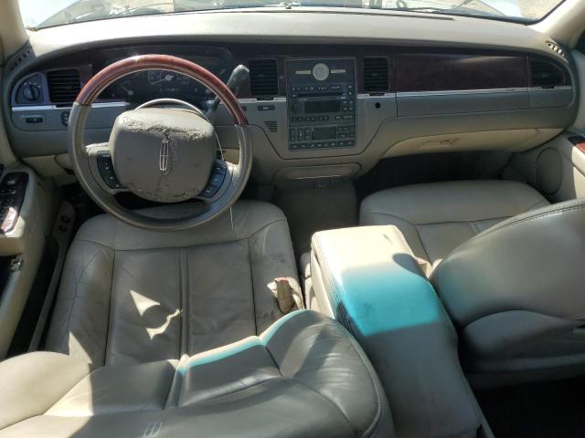 Photo 7 VIN: 1LNHM82W45Y665673 - LINCOLN TOWN CAR S 