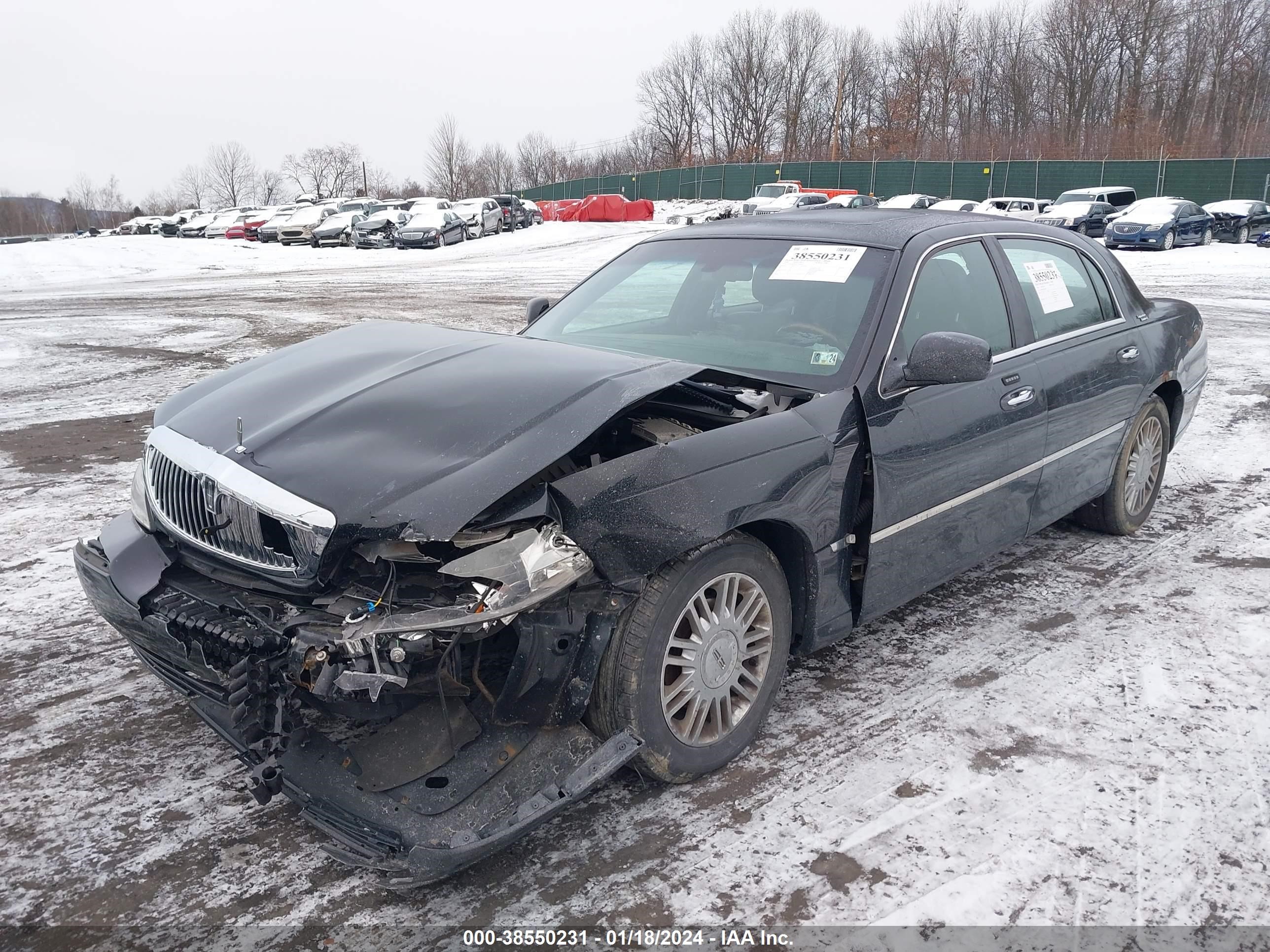 Photo 1 VIN: 1LNHM82W46Y604096 - LINCOLN TOWN CAR 