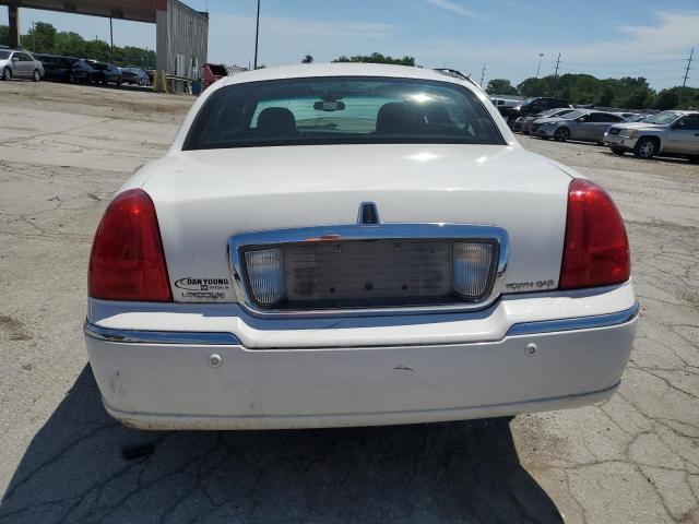 Photo 5 VIN: 1LNHM82W53Y611571 - LINCOLN TOWNCAR 