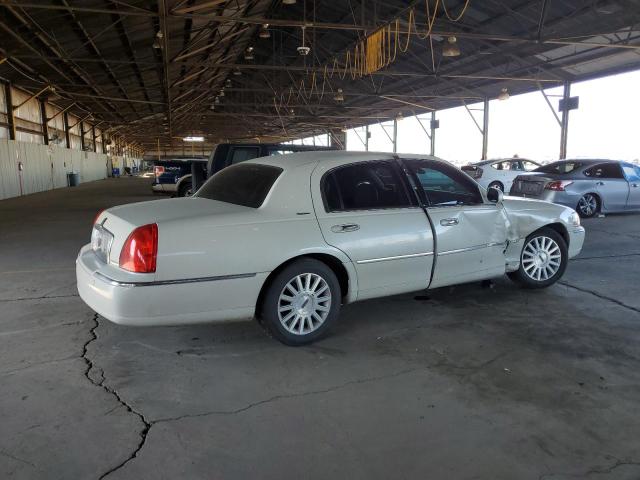 Photo 2 VIN: 1LNHM82W53Y687985 - LINCOLN TOWNCAR 