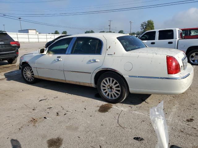 Photo 1 VIN: 1LNHM82W53Y694385 - LINCOLN TOWNCAR 