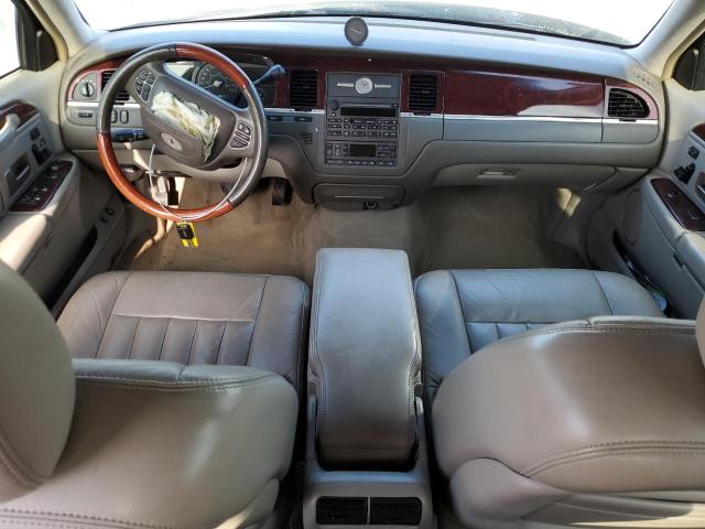 Photo 7 VIN: 1LNHM82W53Y694385 - LINCOLN TOWNCAR 