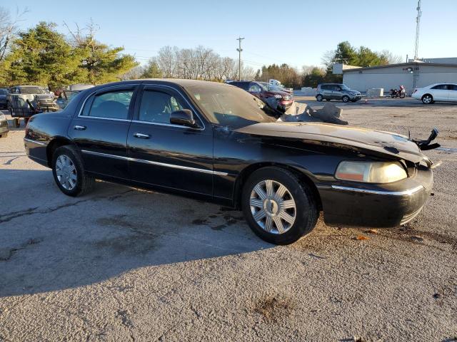 Photo 3 VIN: 1LNHM82W55Y658652 - LINCOLN TOWNCAR 