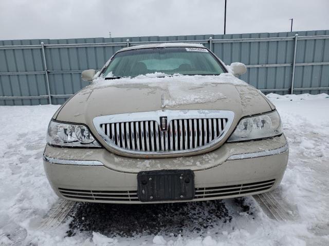 Photo 4 VIN: 1LNHM82W57Y613200 - LINCOLN TOWNCAR 