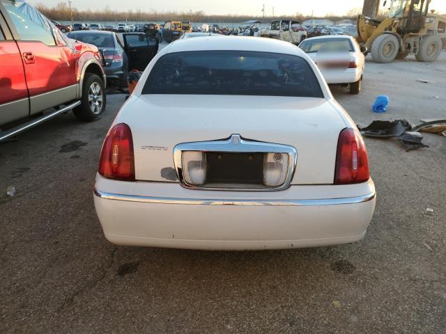 Photo 5 VIN: 1LNHM82W62Y626367 - LINCOLN TOWNCAR 