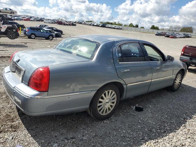 Photo 2 VIN: 1LNHM82W63Y700372 - LINCOLN TOWN CAR S 