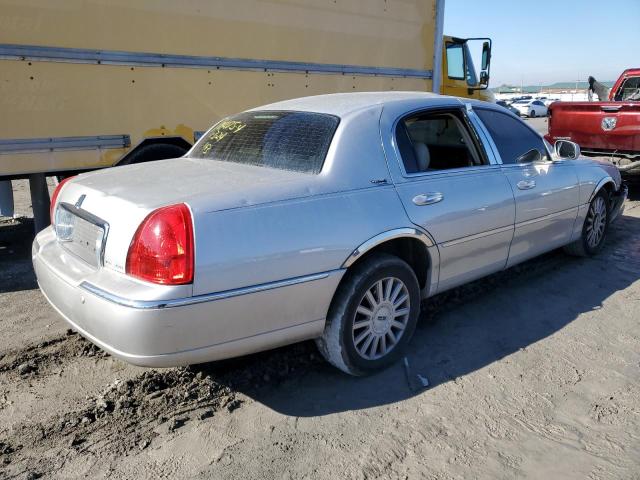 Photo 2 VIN: 1LNHM82W65Y650074 - LINCOLN TOWNCAR 