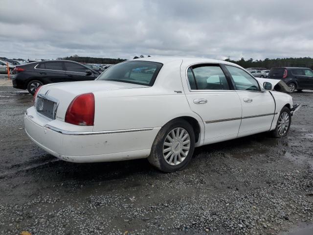 Photo 2 VIN: 1LNHM82W65Y661429 - LINCOLN TOWNCAR 