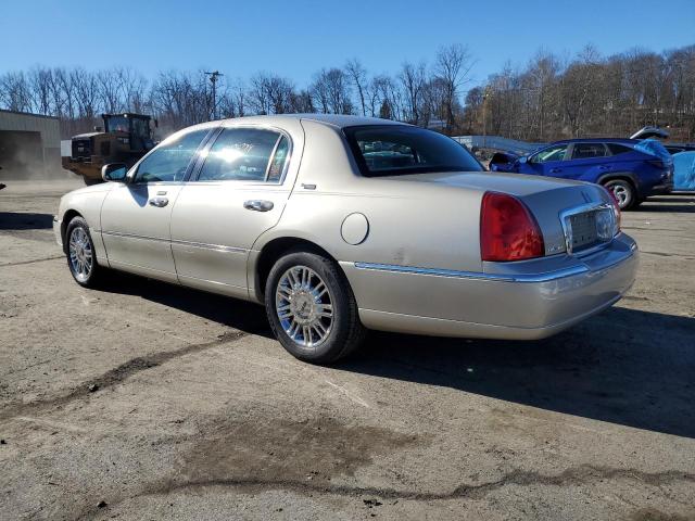 Photo 1 VIN: 1LNHM82W67Y636579 - LINCOLN TOWNCAR 