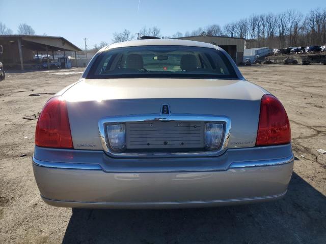 Photo 5 VIN: 1LNHM82W67Y636579 - LINCOLN TOWNCAR 