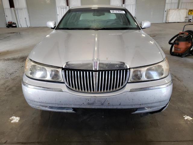 Photo 4 VIN: 1LNHM82W6XY699844 - LINCOLN TOWN CAR S 