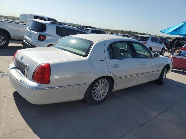 Photo 2 VIN: 1LNHM82W73Y673974 - LINCOLN TOWNCAR 